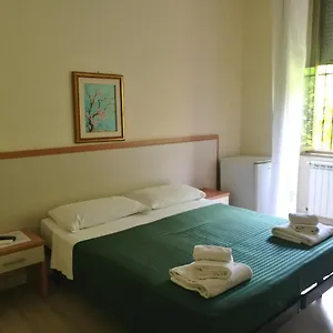 In Konukevi