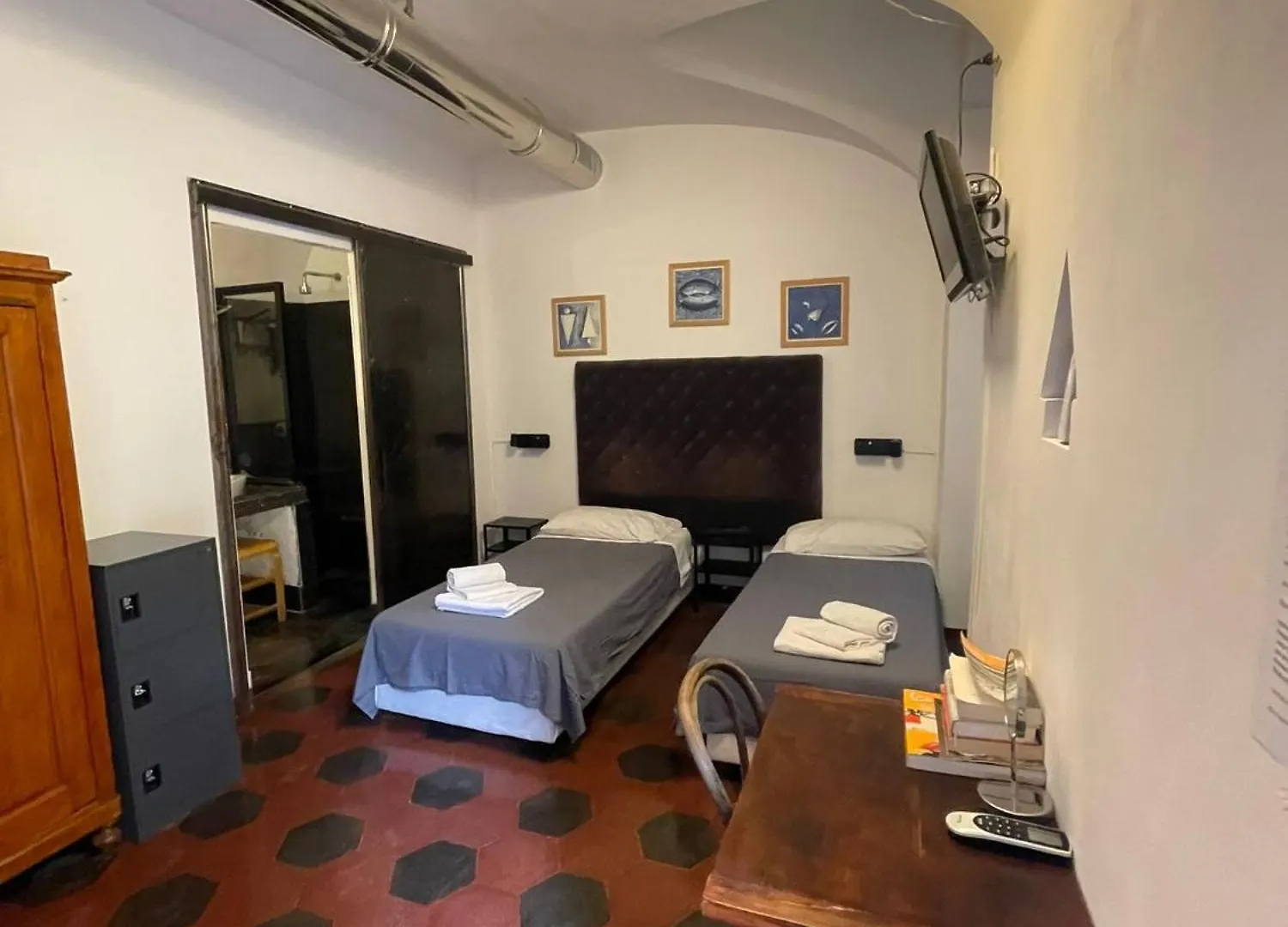 Il Plancton Hotel Rome 0*,  Italy