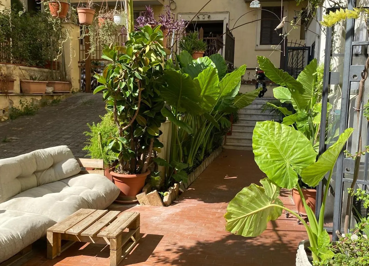 Il Plancton Hotel Rome 0*,  Italy